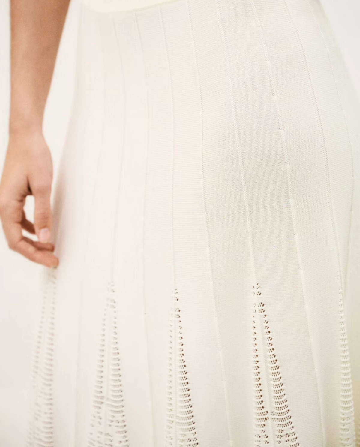 Kremowa spódnica Serta - Image #3