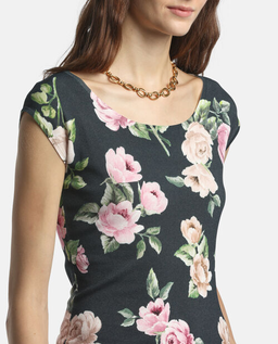 Czarny top w kwiaty Contigia - Image #2