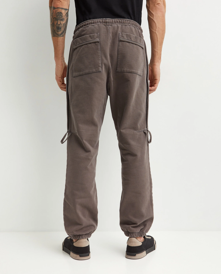 Brązowe spodnie dresowe joggery - Image #4