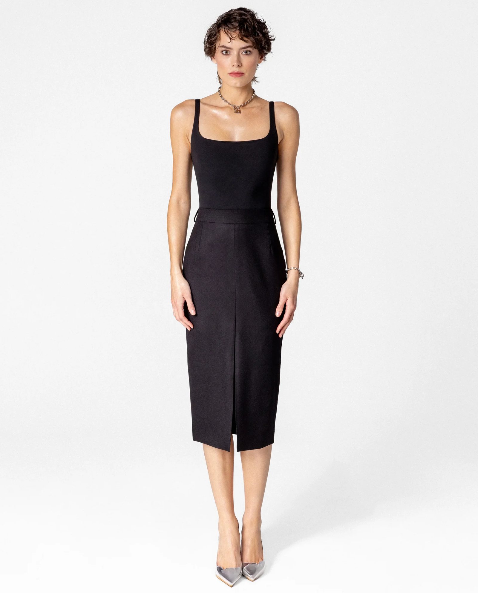 Czarna wełniana spódnica z rozcięciem - Image #1