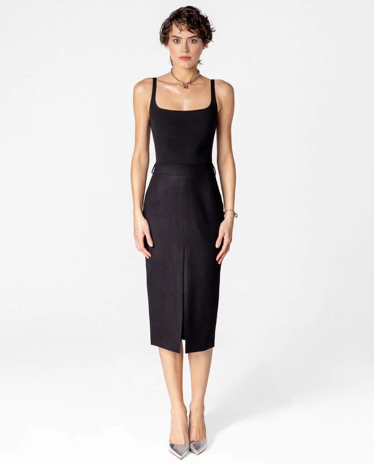 Czarna wełniana spódnica z rozcięciem