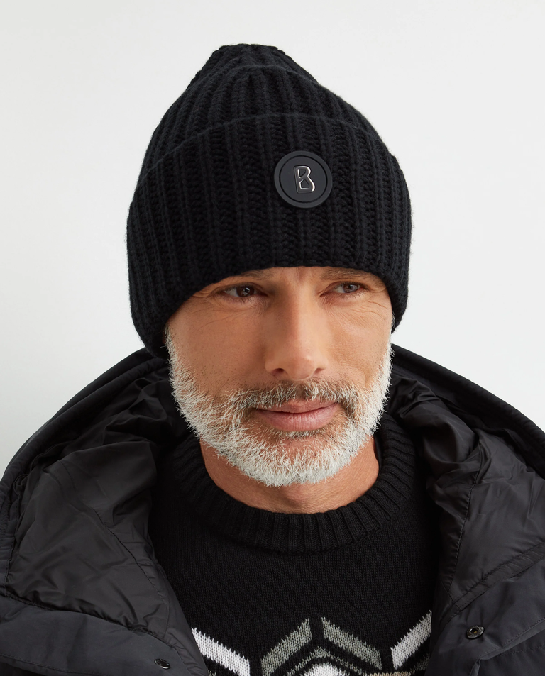 Czarna kaszmirowa czapka Kilian