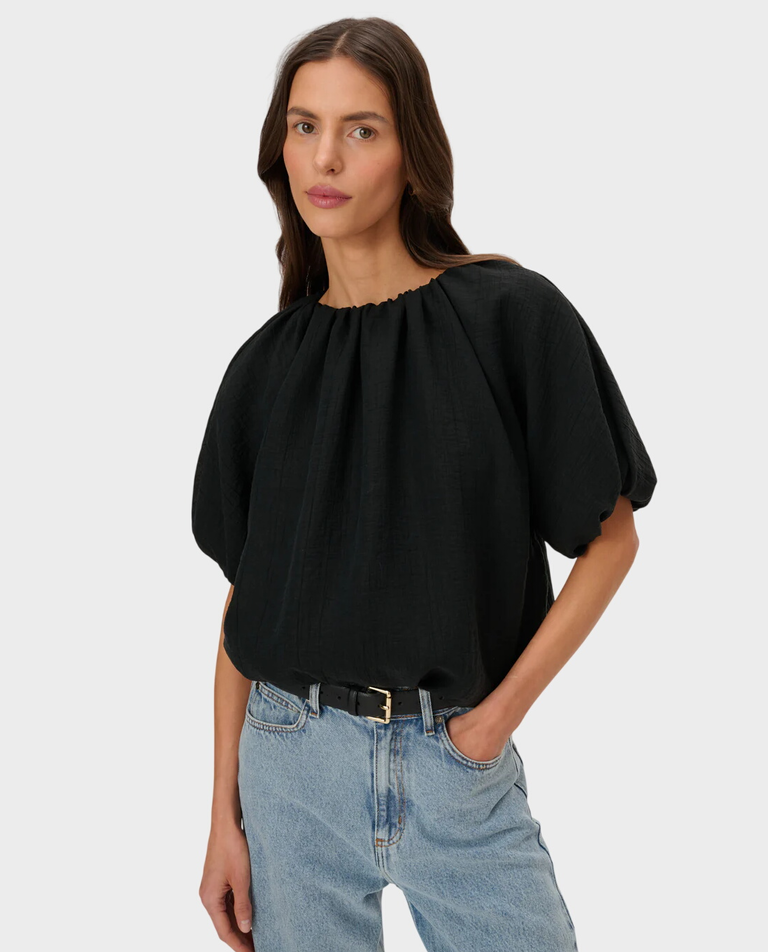 T-shirt o kroju bombki Como