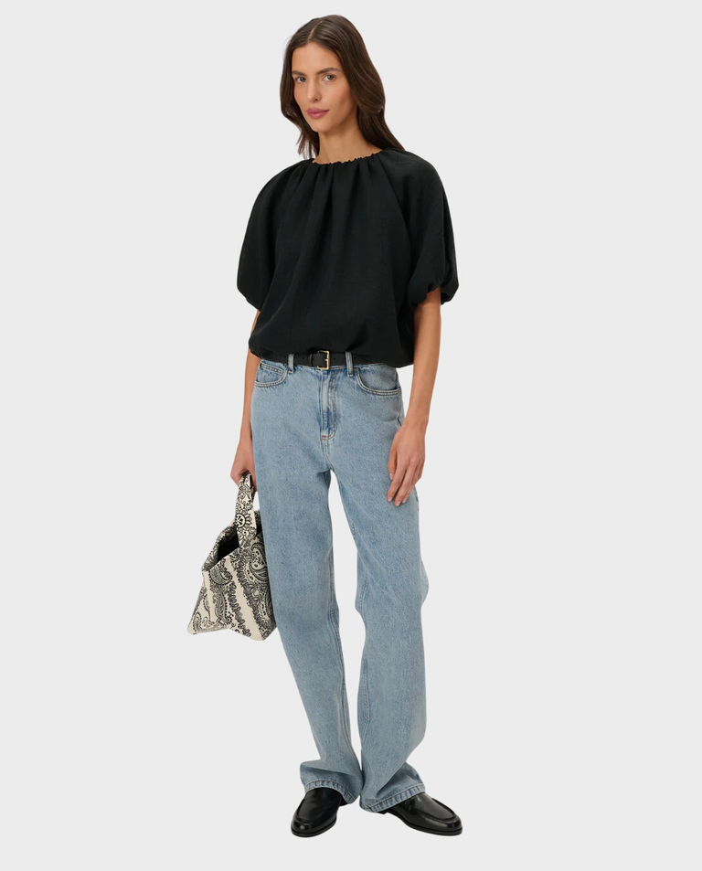 T-shirt o kroju bombki Como