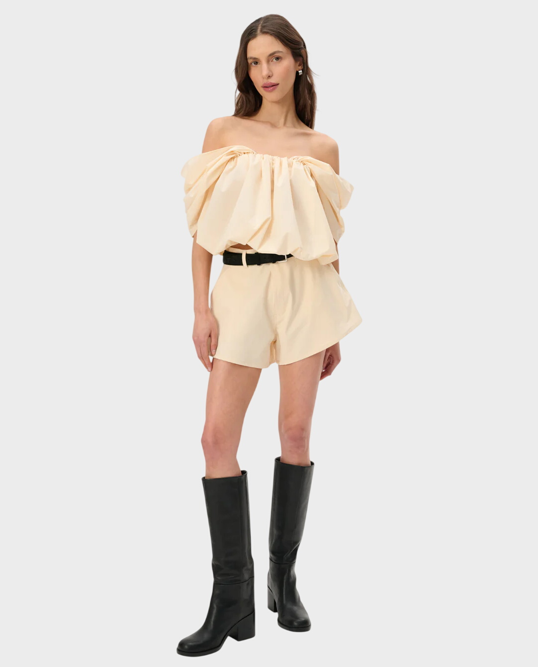 Masełkowe szorty o trapezowym kroju Naomi - Image #1