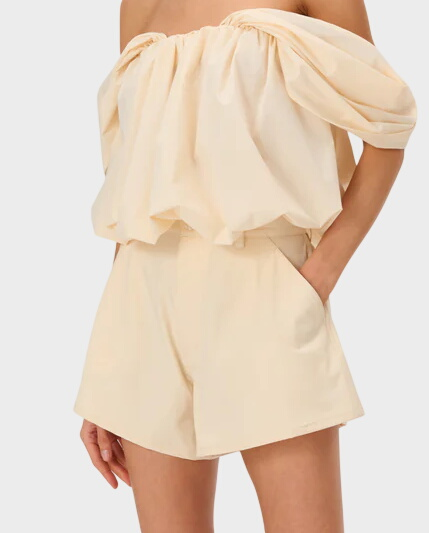 Masełkowe szorty o trapezowym kroju Naomi