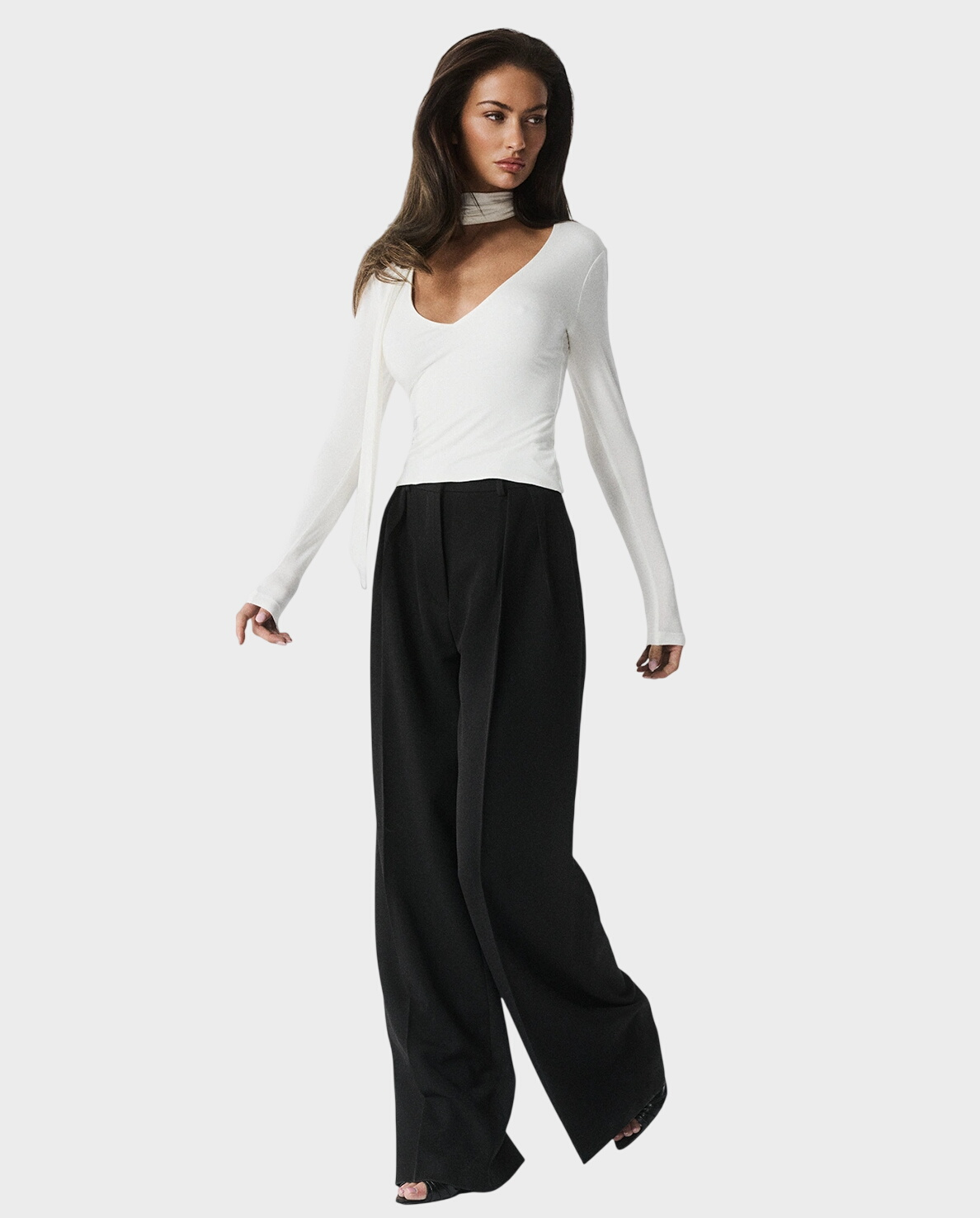 Biały top z modalu Odile - Image #1