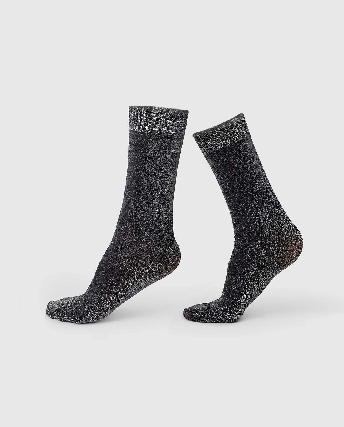 Czarne błyszczące skarpetki Ines - Image #2