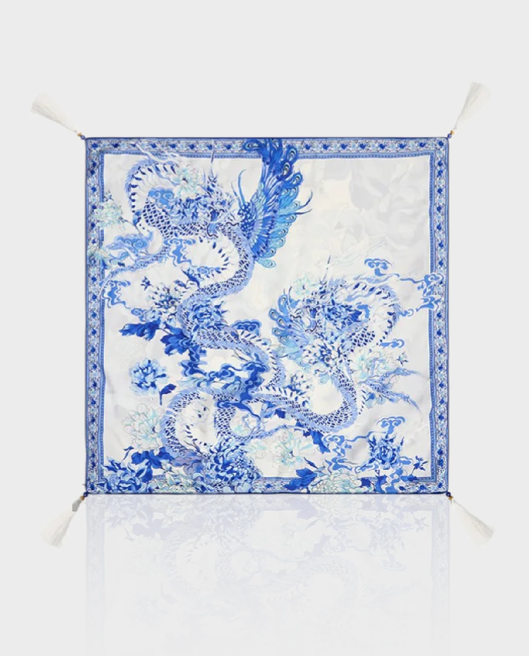 Wzorzysta poszewka z poduszką Heart Of A Dragon