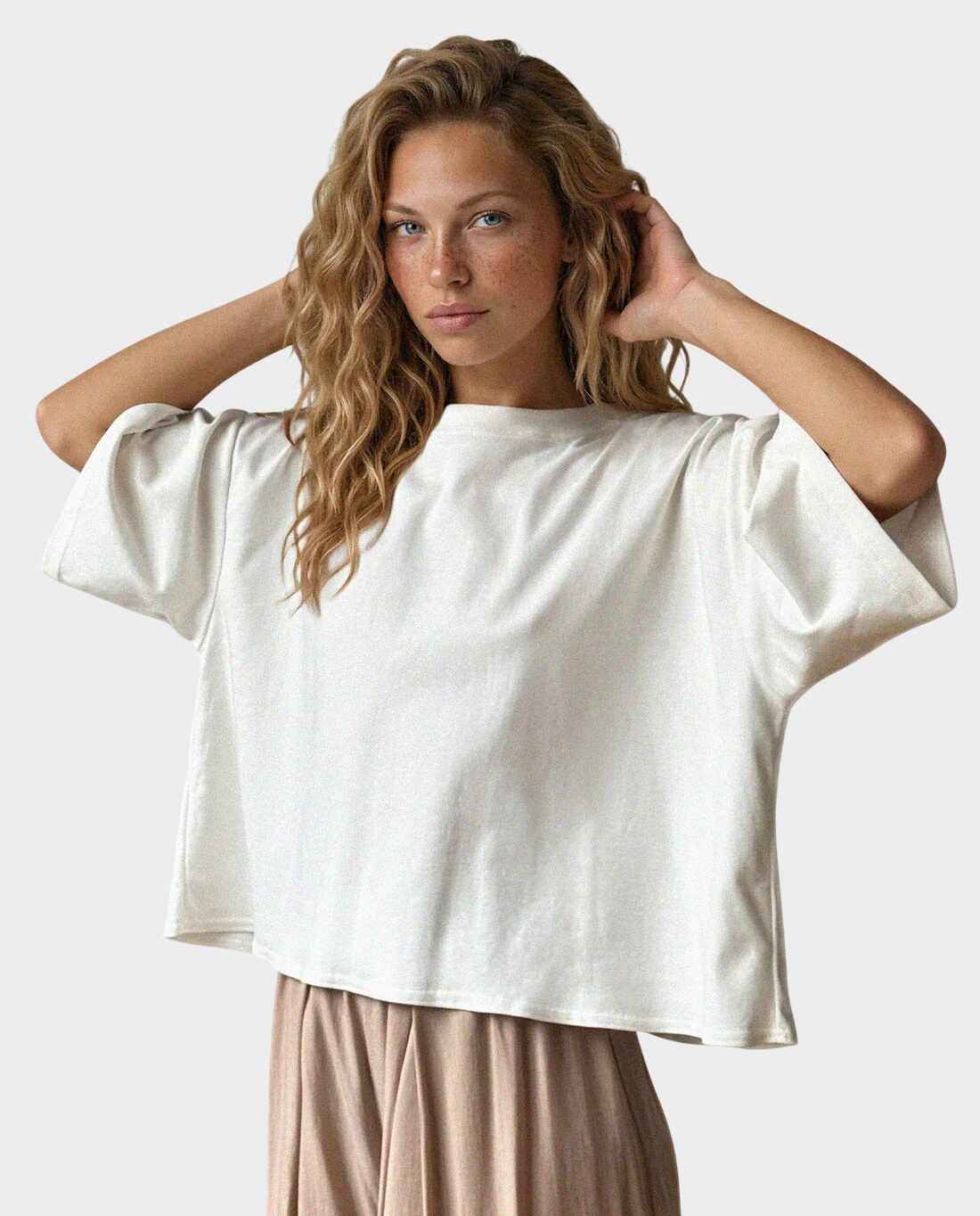Biały t-shirt Etesian - Image #0