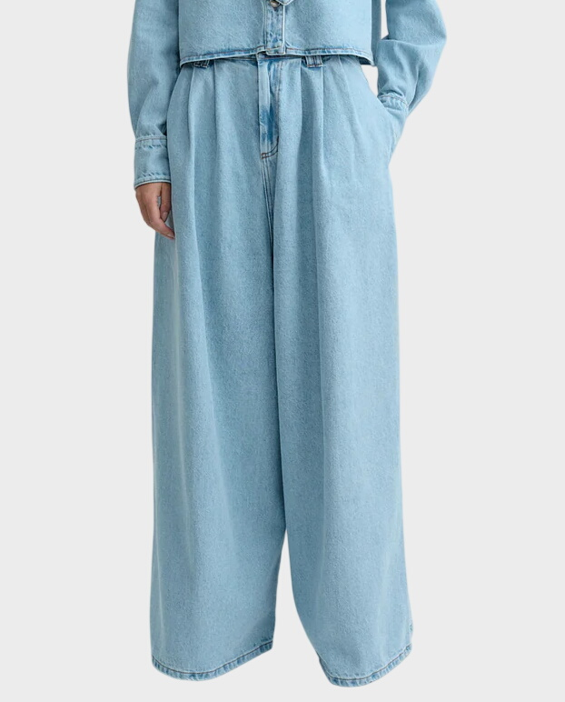 Szerokie jeansy o kroju baggy - Image #0