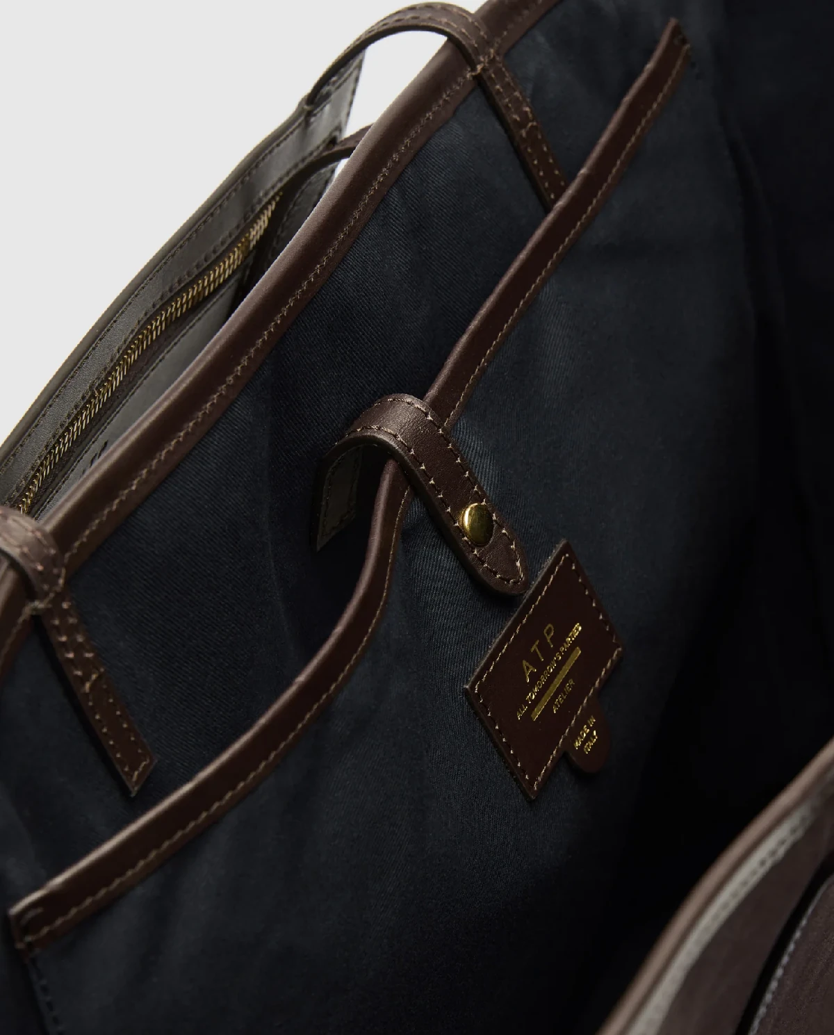 Ciemnobrązowa zamszowa torba Eraclea - Image #3