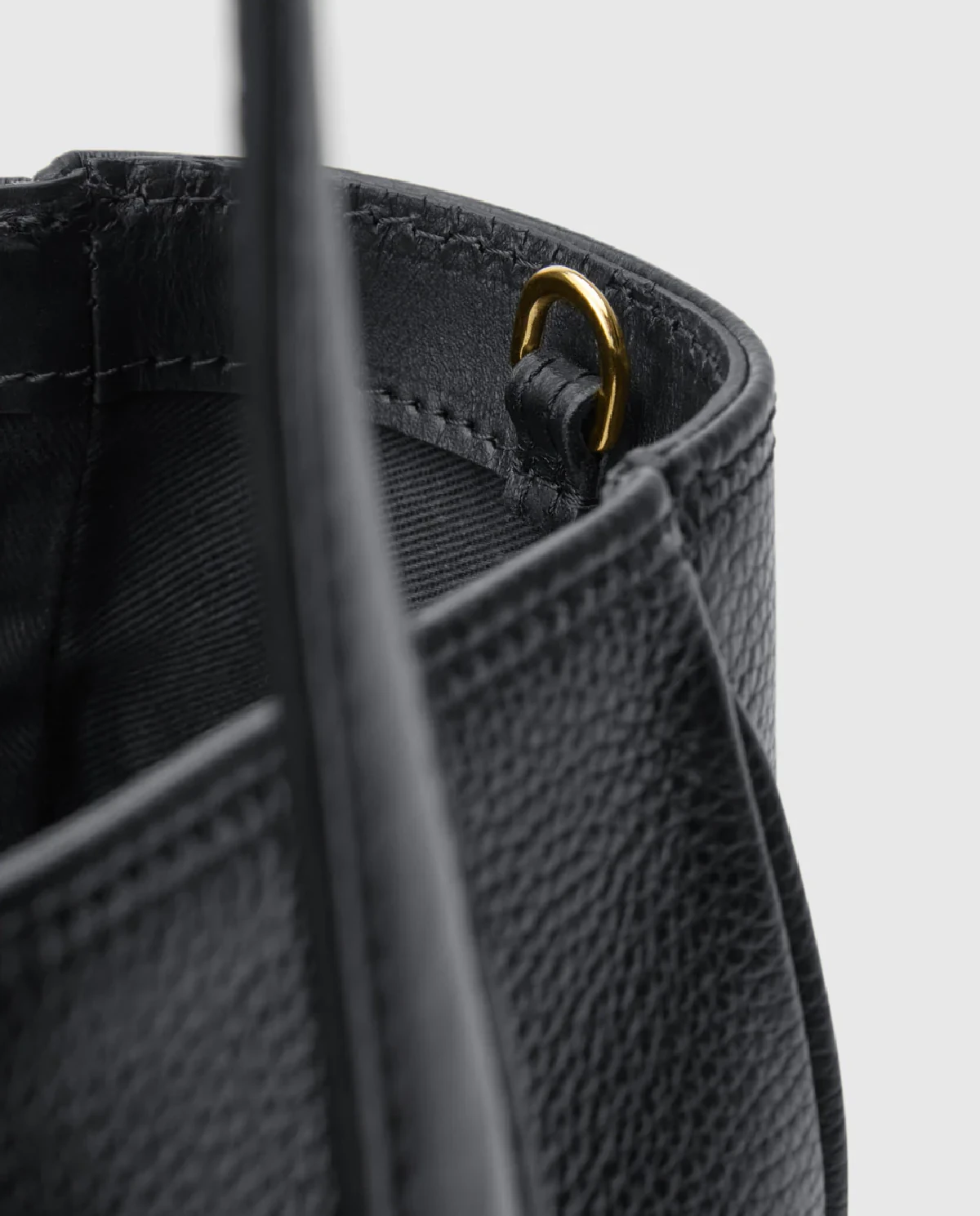 Czarna torebka na ramię Eira - Image #3