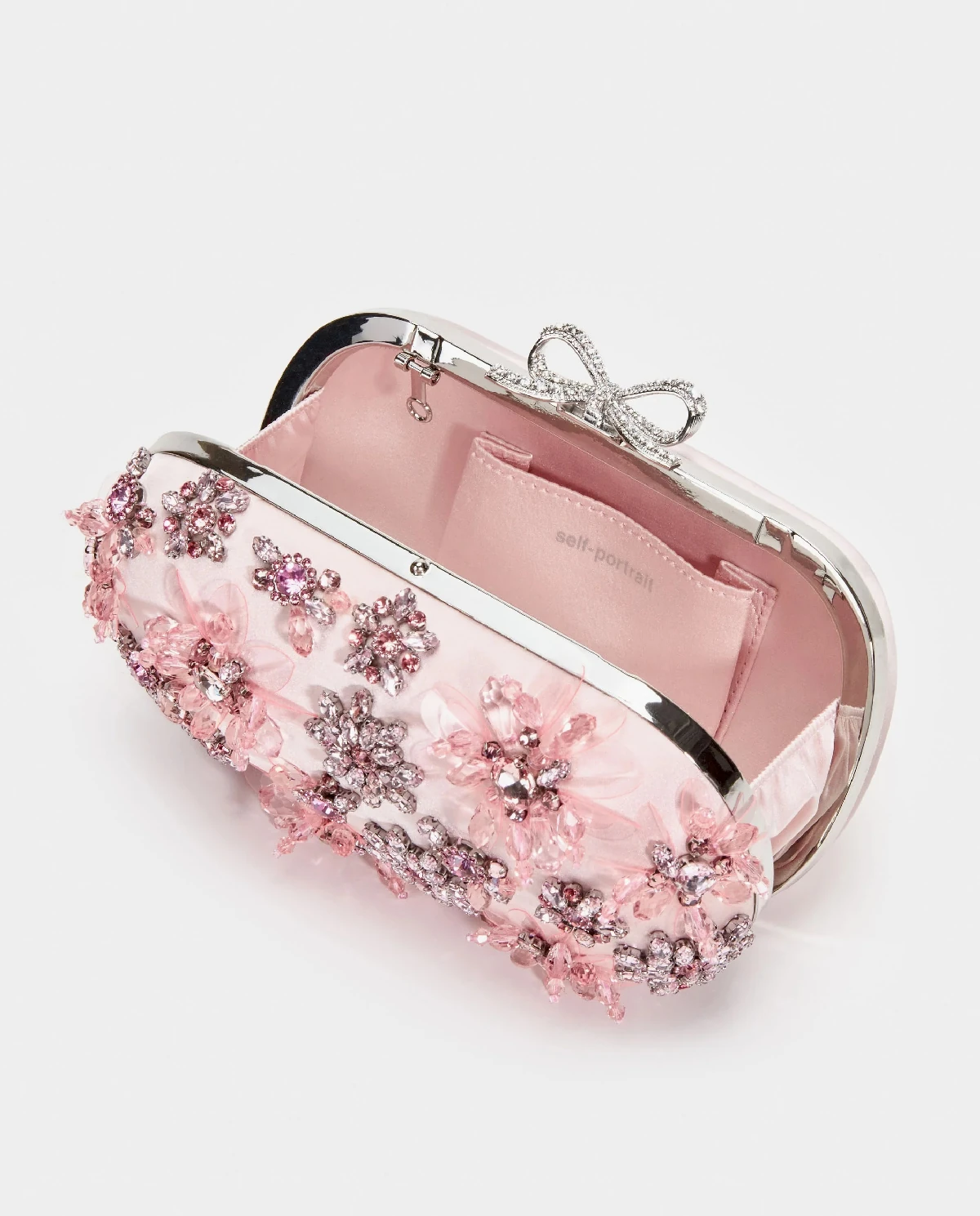 Jasnoróżowa kopertówka z kryształową aplikacją - Image #3