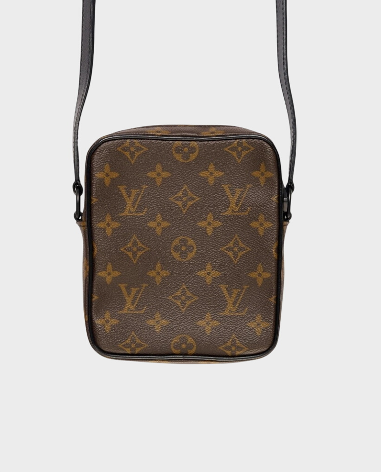 Logowana torba Louis Vuitton Macassar Christopher Wearable