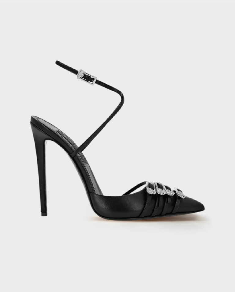 Czarne szpilki z zapięciem na kostce