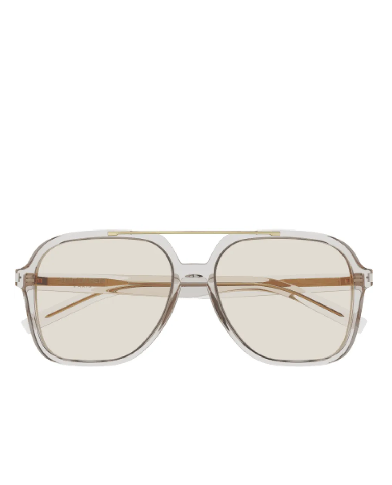 Kwadratowe okulary przeciwsłoneczne