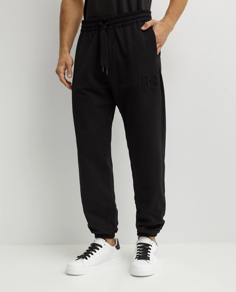 Czarne spodnie dresowe z logo