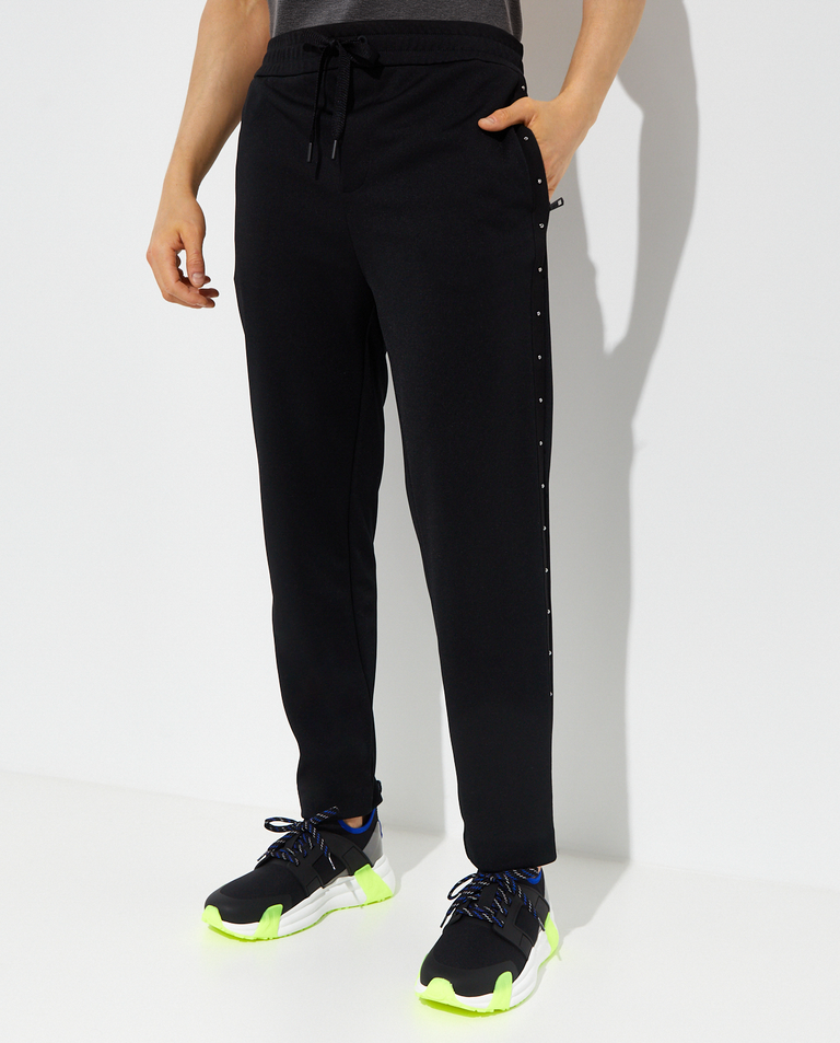 Spodnie dresowe z ćwiekami