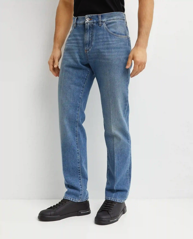 Niebieskie jeansy z logo