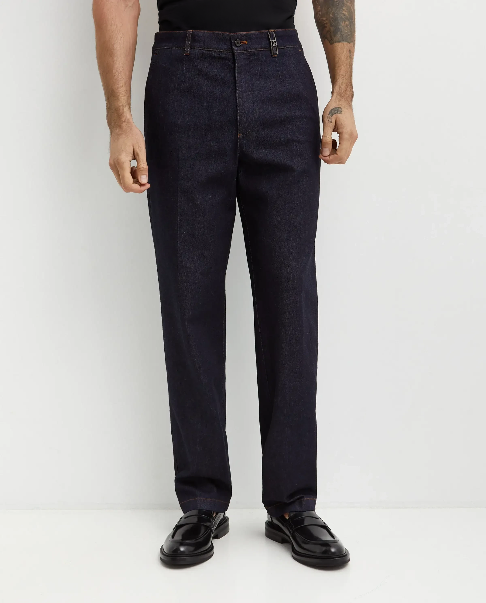 Granatowe jeansy Chino Regular Fit - Image #1