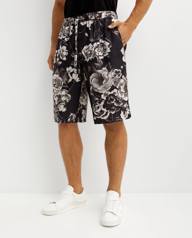 Jedwabne spodenki w kwiaty