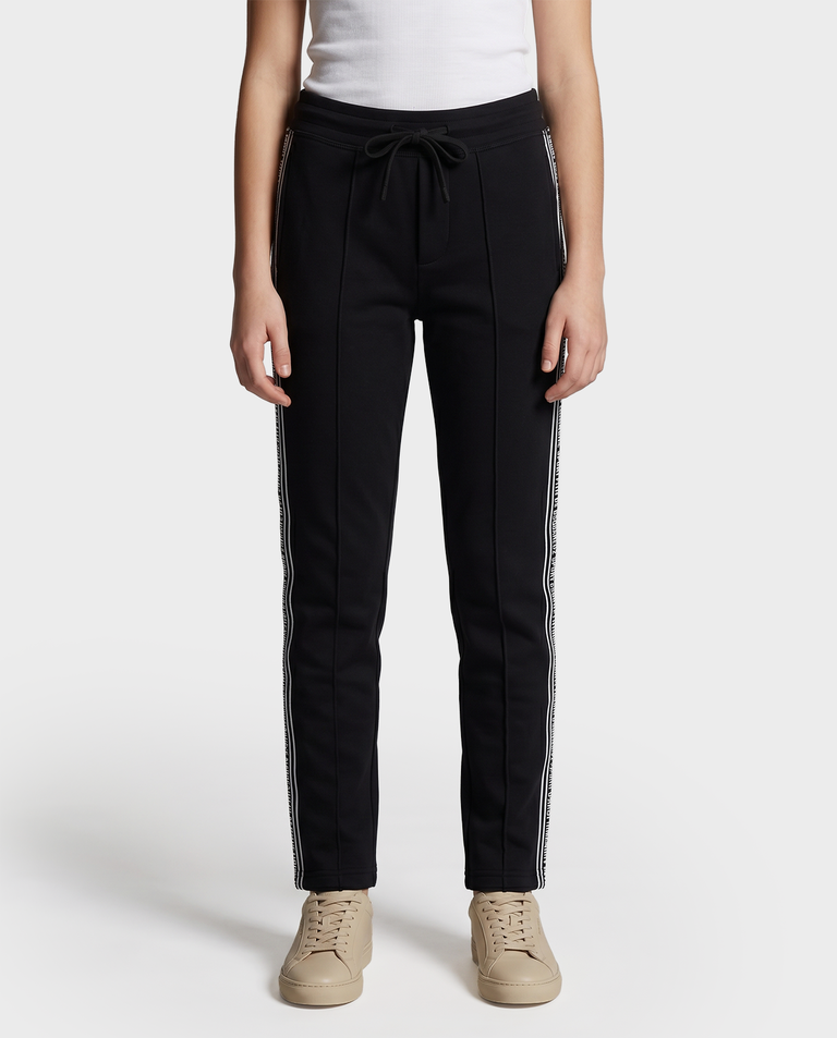 Spodnie dresowe z przeszyciami 8-16 lat