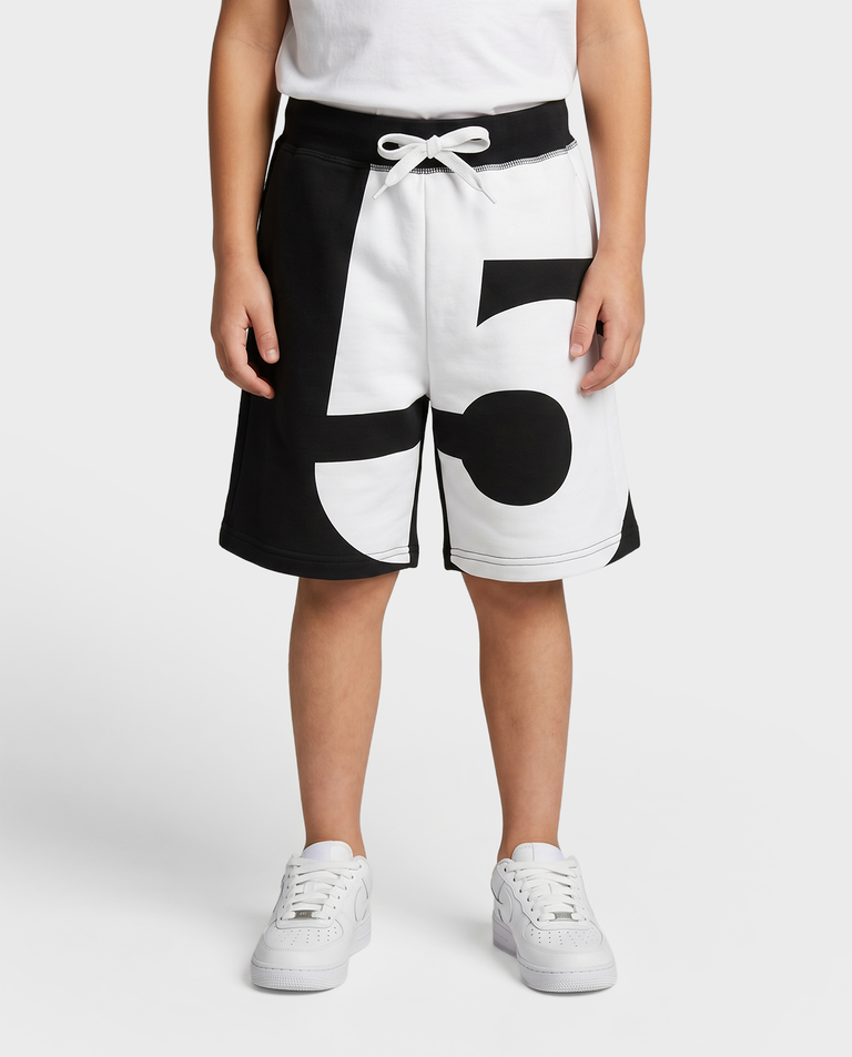 Czarne spodenki z nadrukiem