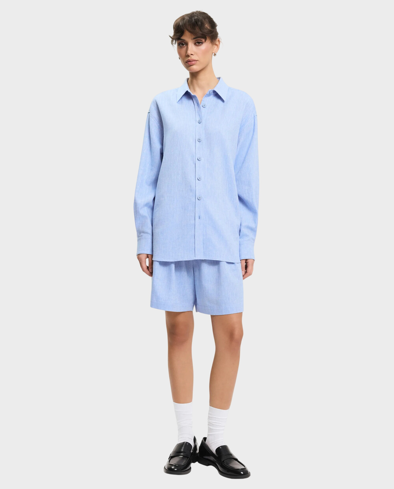 Niebieska koszula z lnu i bawełny