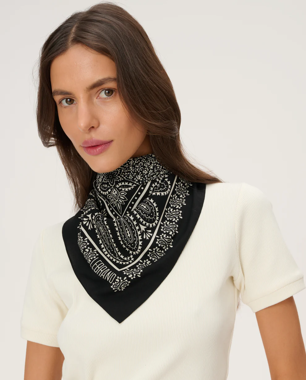 Czarna bandana z printem - Image #1