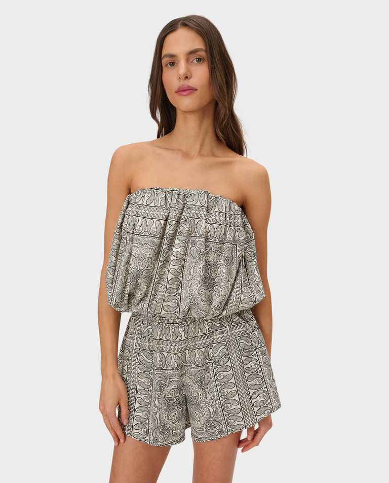 Szorty ecru z nadrukiem bandany Elio