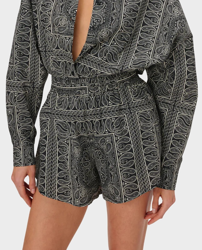 Czarne szorty z nadrukiem bandany Elio - Image #0