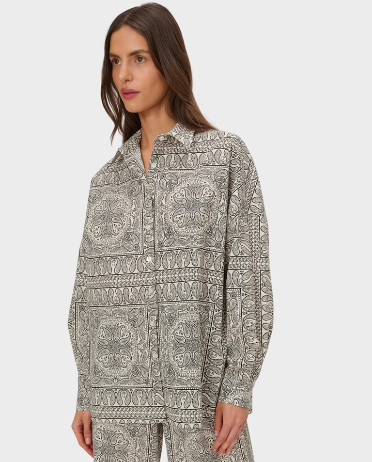 Koszula ecru z nadrukiem bandany Meryl - Image #2