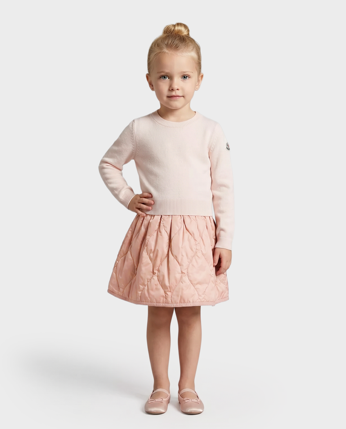 Różowa sukienka z pikowaniem - Image #0