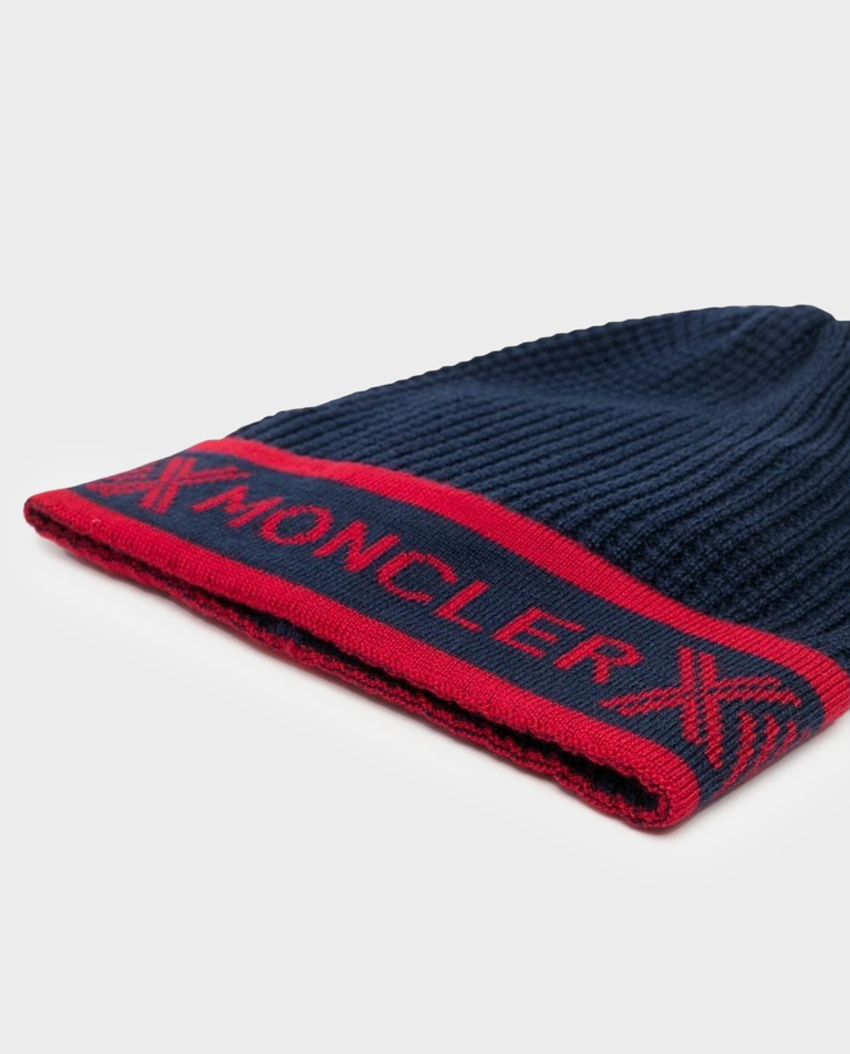 Granatowa czapka beanie z logo