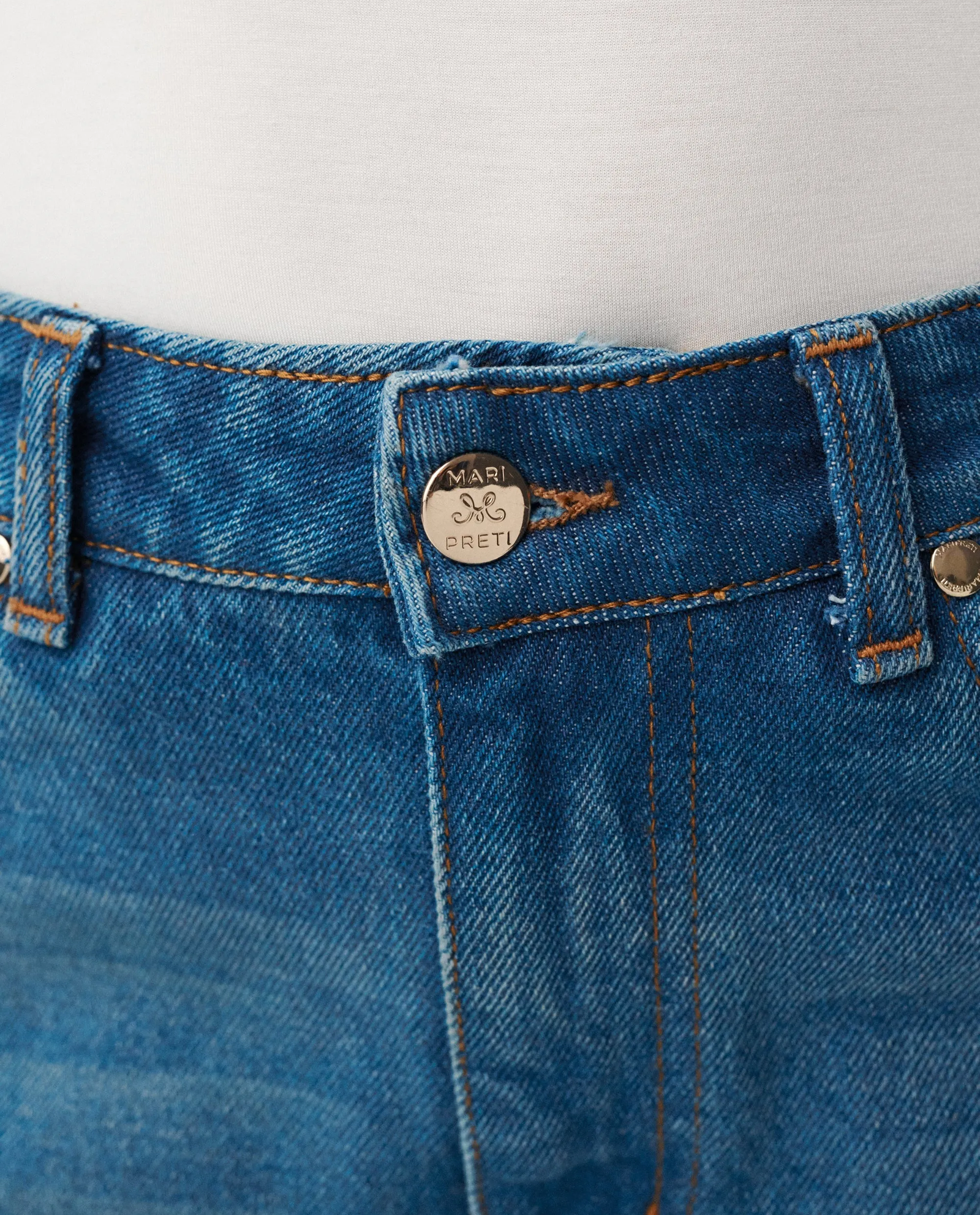 Jeansy z szeroką nogawką Urban Ease - Image #5