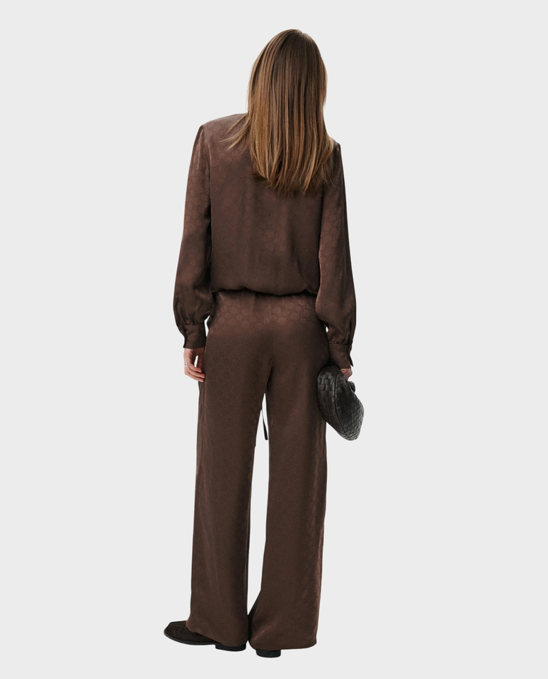 Brązowa bluzka z monogramem Weekend - Image #2