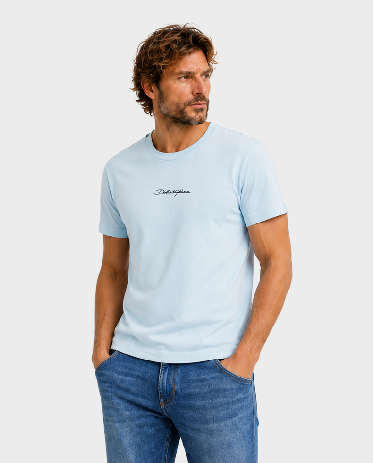Jasnoniebieski t-shirt z logo