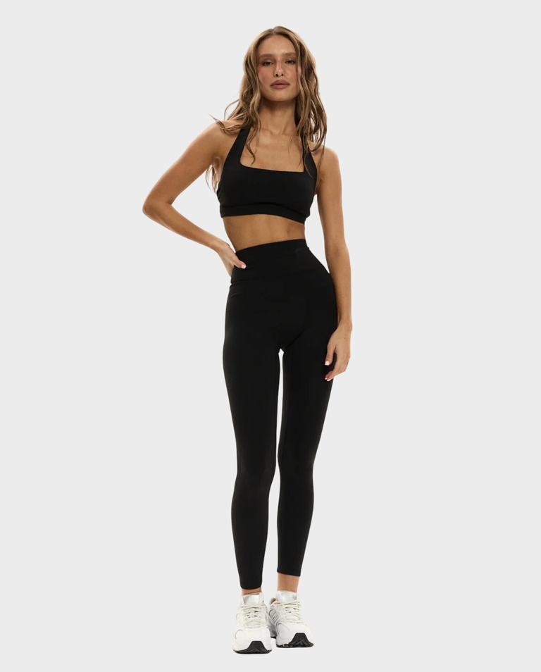 Czarne legginsy z wysokim stanem