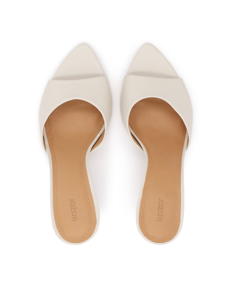 Eleganckie klapki na szpilce w kolorze off white Kimberley - Image #4
