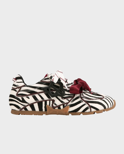 Sneakersy z printem z włosia Adored Zebra Pony - Image #0