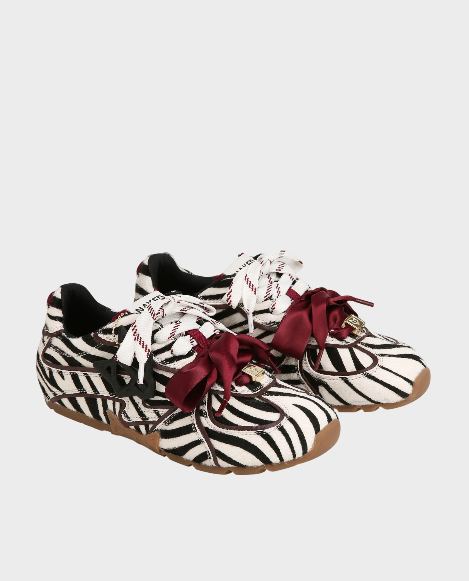 Sneakersy z printem z włosia Adored Zebra Pony - Image #1