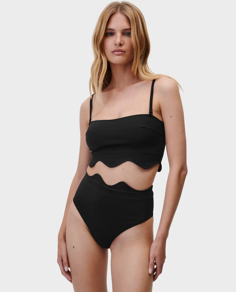 Czarna góra od bikini Chic
