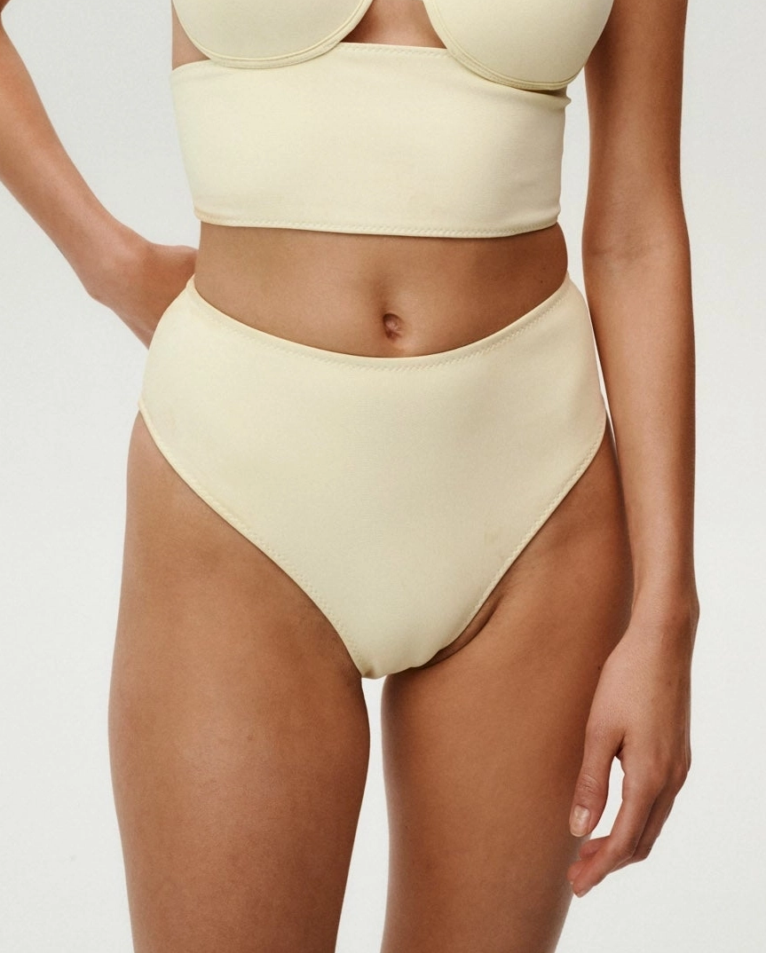 Jasnożółty dół od bikini Naomi - Image #0