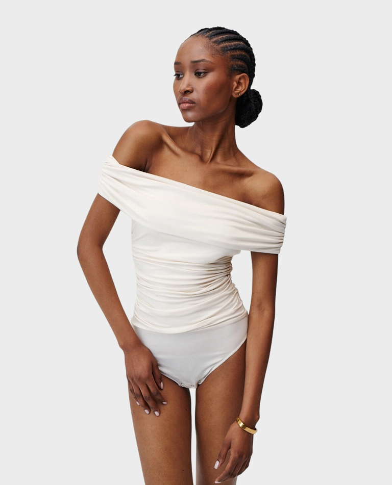 Kremowe body Buttercup