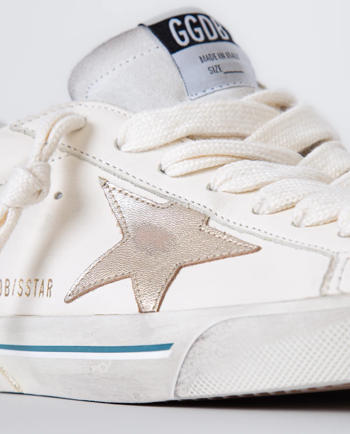 Białe skórzane sneakersy Super Star - Image #4