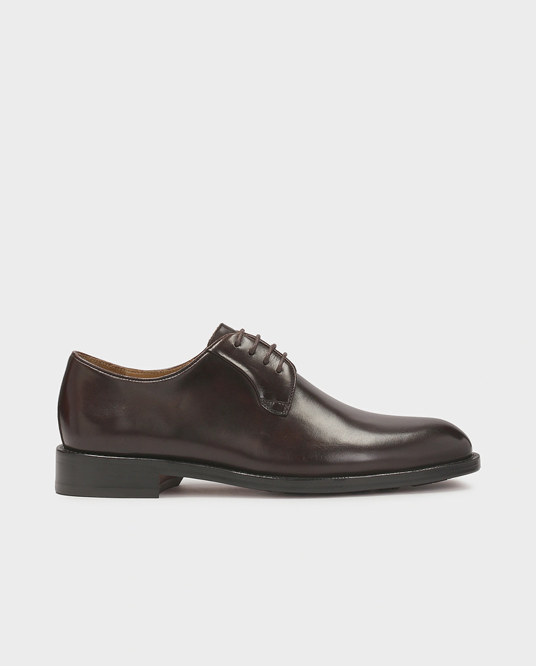 Eleganckie brązowe półbuty z kolekcji Limited Edition Adyssen
