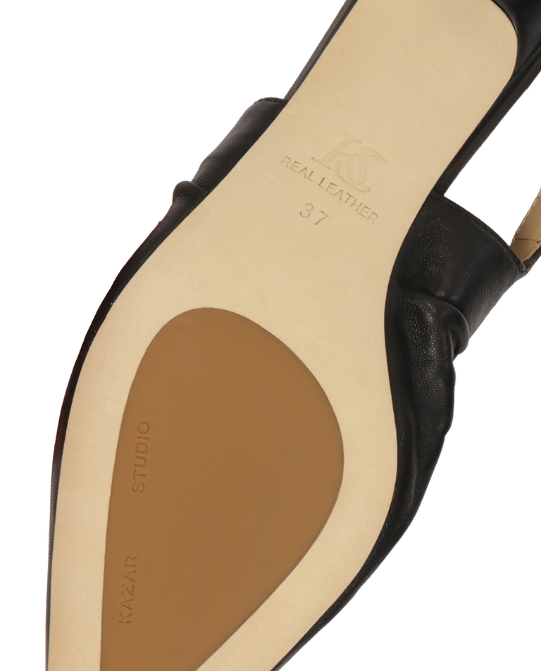 Czarne czółenka slingback z marszczoną cholewką KS SELENE - Image #7