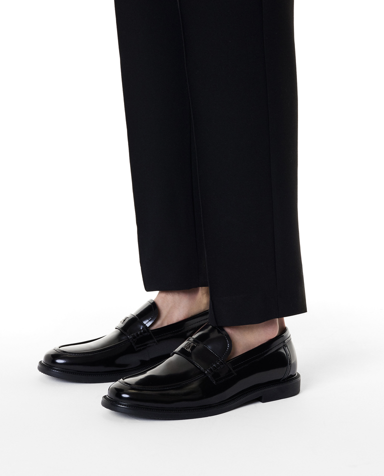 Wsuwane czarne loafersy z monogramem KS MAACURY