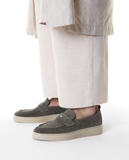 Zamszowe loafersy z podeszwą typu sneakers KS ETIENNE - Image #1